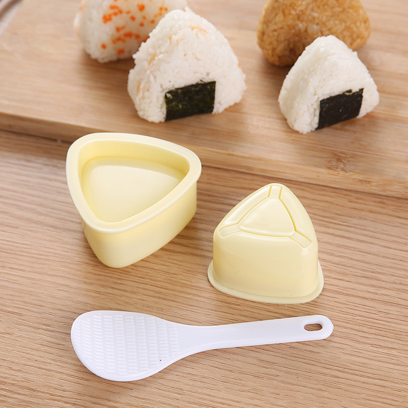 Rice Ball Mold - Moule à boules de riz Onigiri