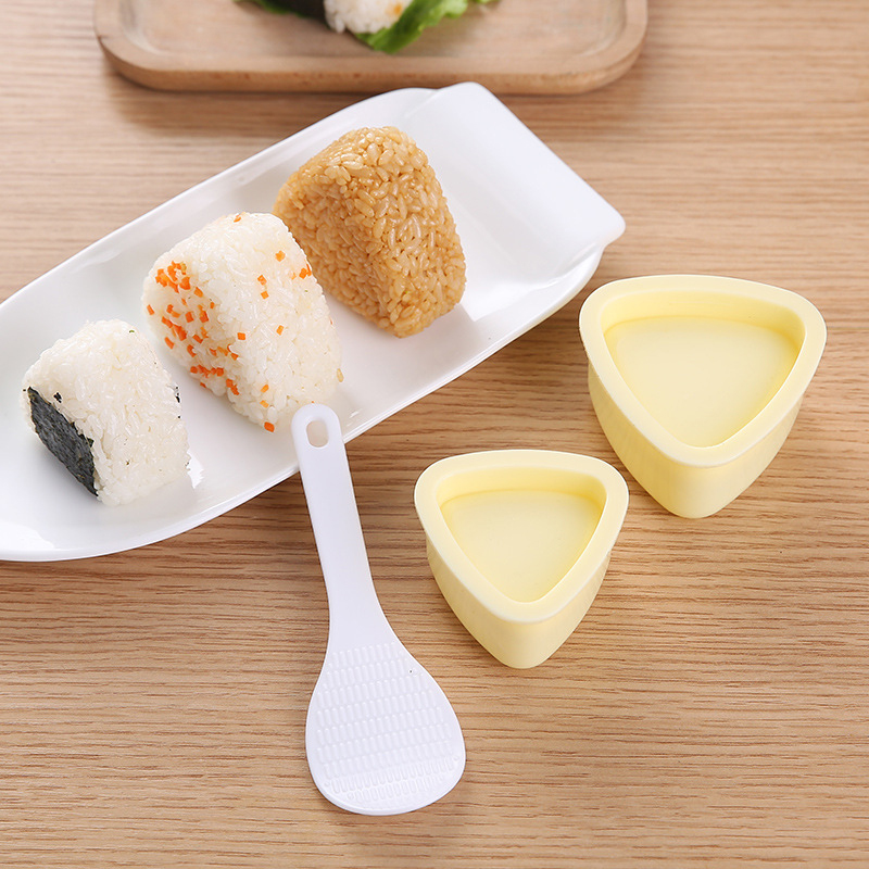 Moule à boules de riz Onigiri  - Rice Ball Mold avis et prix