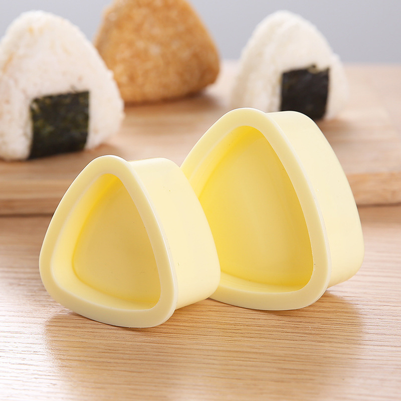 Moule à boules de riz Onigiri  - Rice Ball Mold avis et prix